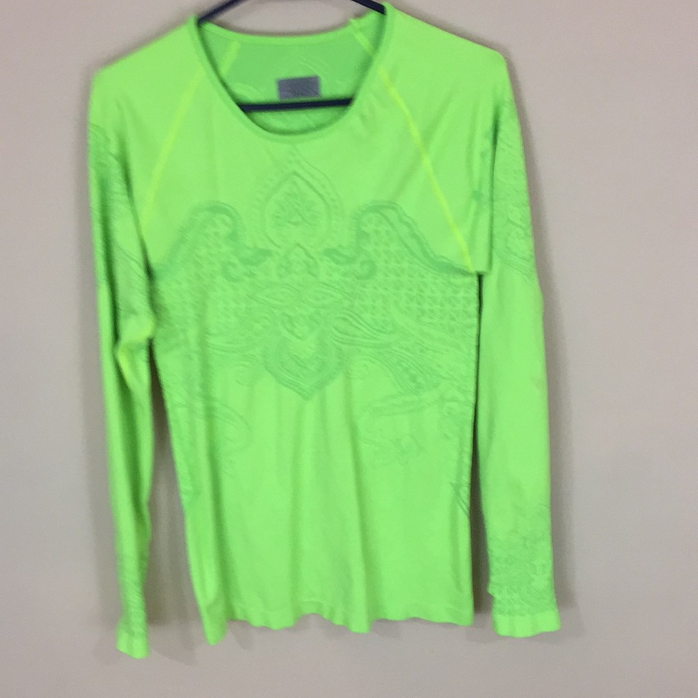 Athleta Tattoo Twist Neon Green Long Sleeve Top Size  Medium